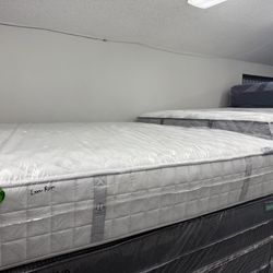 KNG SIZE AIRELOOM COPPERTECH SILVER (EXTRA-FIRM) MATTRESS & BOX SPRINGS BED SET