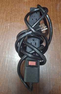 6 Outlet Power Strip