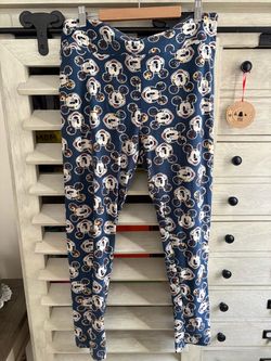LuLaRoe Disney TC Leggings Mickey Mouse “Winky Face” with floral ears on a navy blue background. New without tags