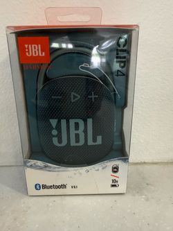 JBL Clip 4