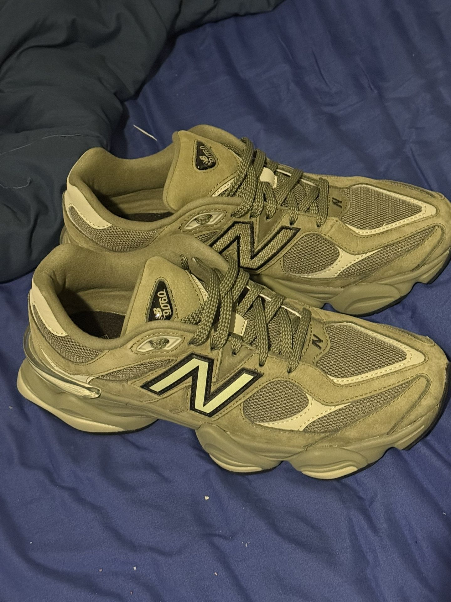 Dark Olive New Balance 9060