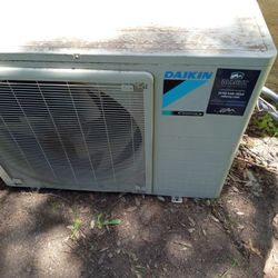 Dakin Complete Ac Unit Air Handler And Compressor 