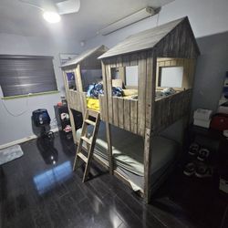 Camouflage Hunting Stand Bunk Bed Pruced For Today Only!!!
