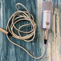Itrack Condensor Microphone With Cable