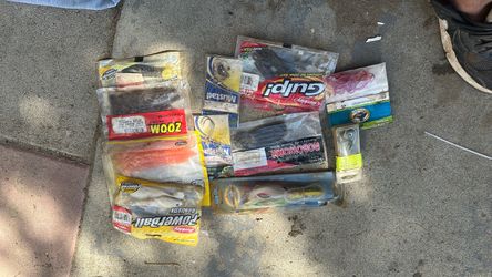 Mixed Fishing Lures and Soft Bait Lot