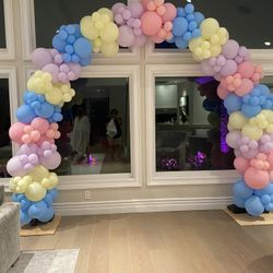 Balloon Decorations 
