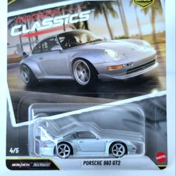 Hot Wheels Premium Modern Classics  Porsche 993 GT2 Silver 4/5