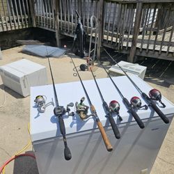 Nice fishing gear https://offerup.com/redirect/?o=d2lsbGluZy5Ubw== sell as one lot are piece by piece