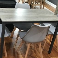 Dining Table  with 4 Chairs