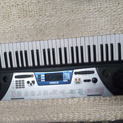 Yamaha Keyboard 