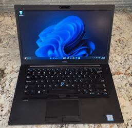 Dell Latitude i7 - 12GB RAM - 256GB SSD