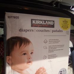 Kirkland Brand Diapers Size 3, 222 Count Asking $50 Puo On 67th Ave In Bethany