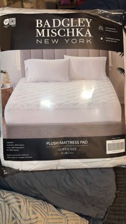 New Queen Mattress Pad $30