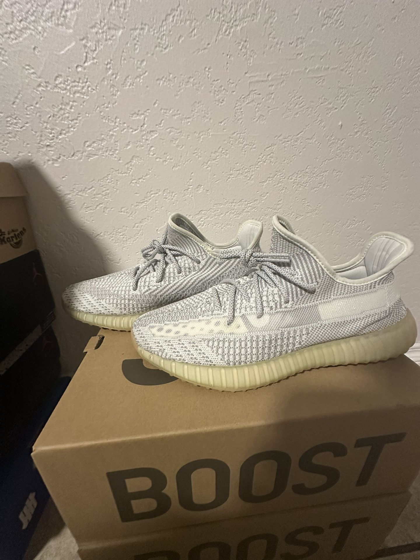 Yeezy Yeshaya (reflective Lace)