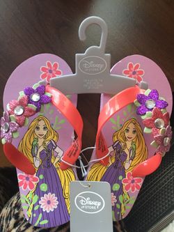New girls sandals size 9/10