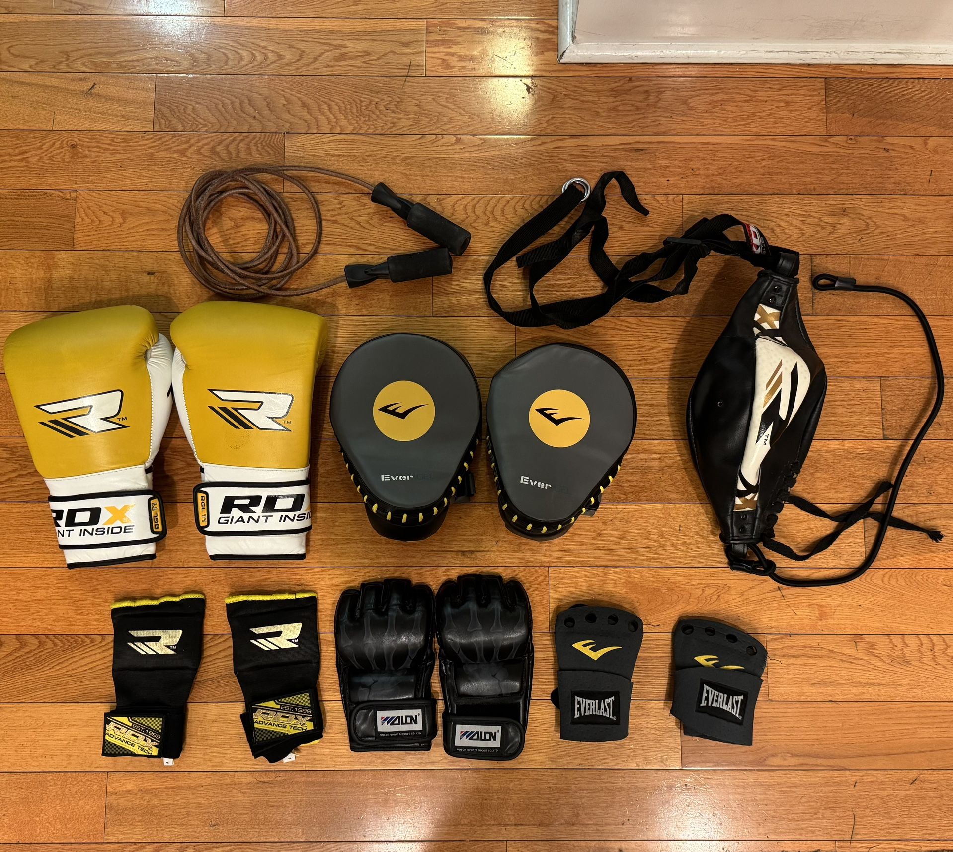 RDX Everlast Boxing Gloves Wraps MMA Men’s Size Large Speed Bag Punch Mitts