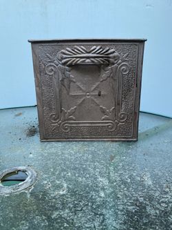 Decorative tin bin