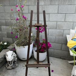 Wooden Easel 