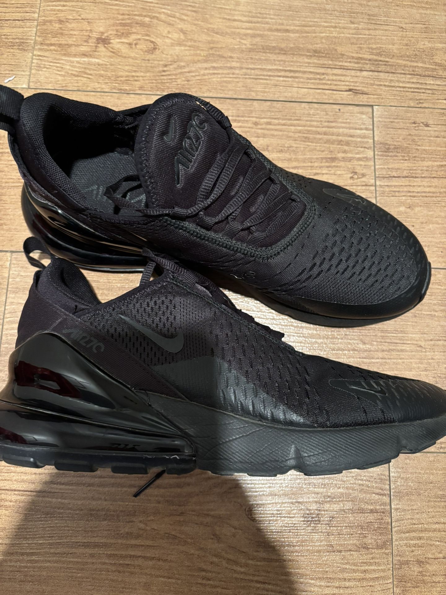 Nike Air Max 270 