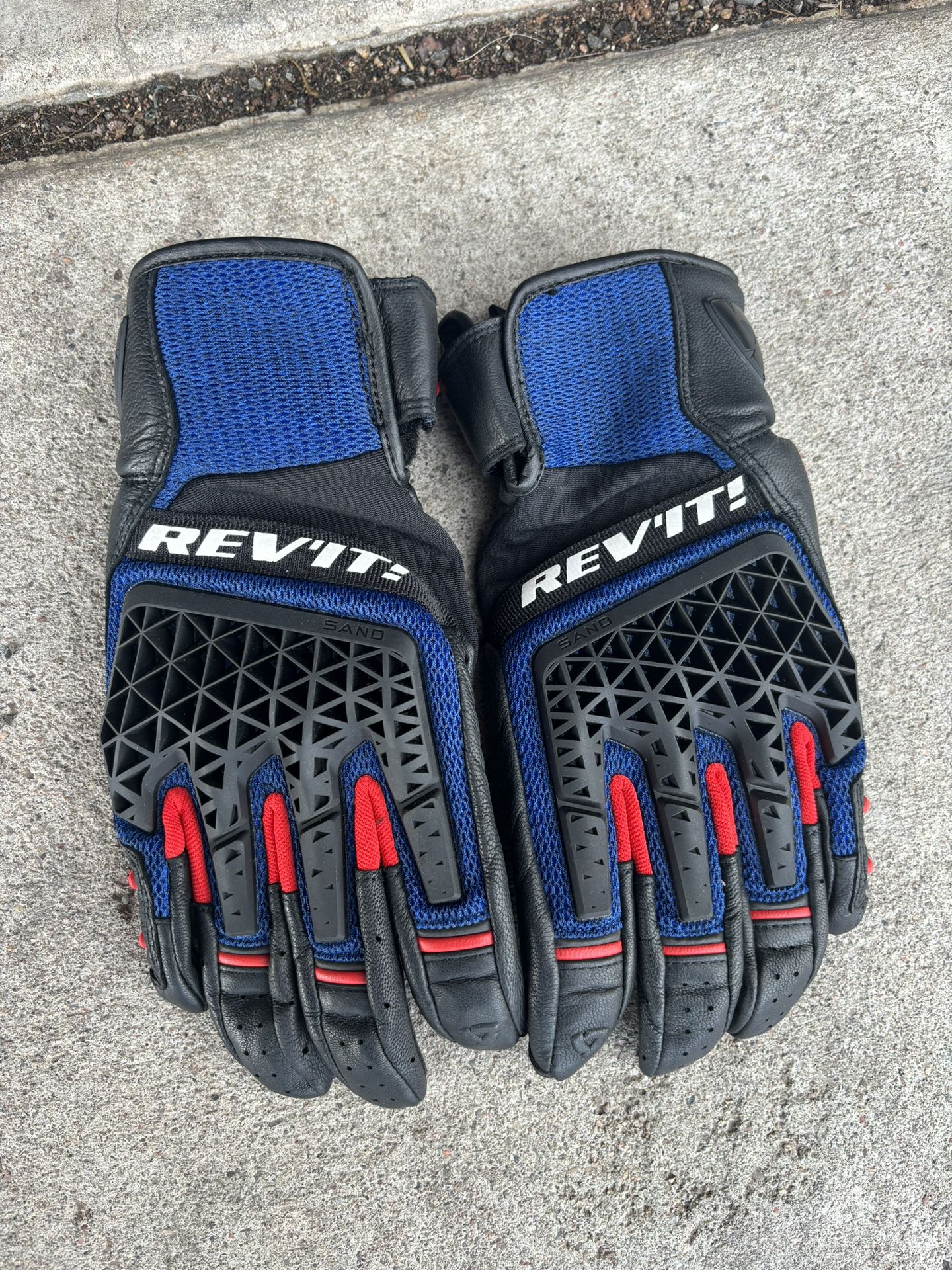 Revit Sand 4 Motorcycle Gloves Size L LIKE NEW