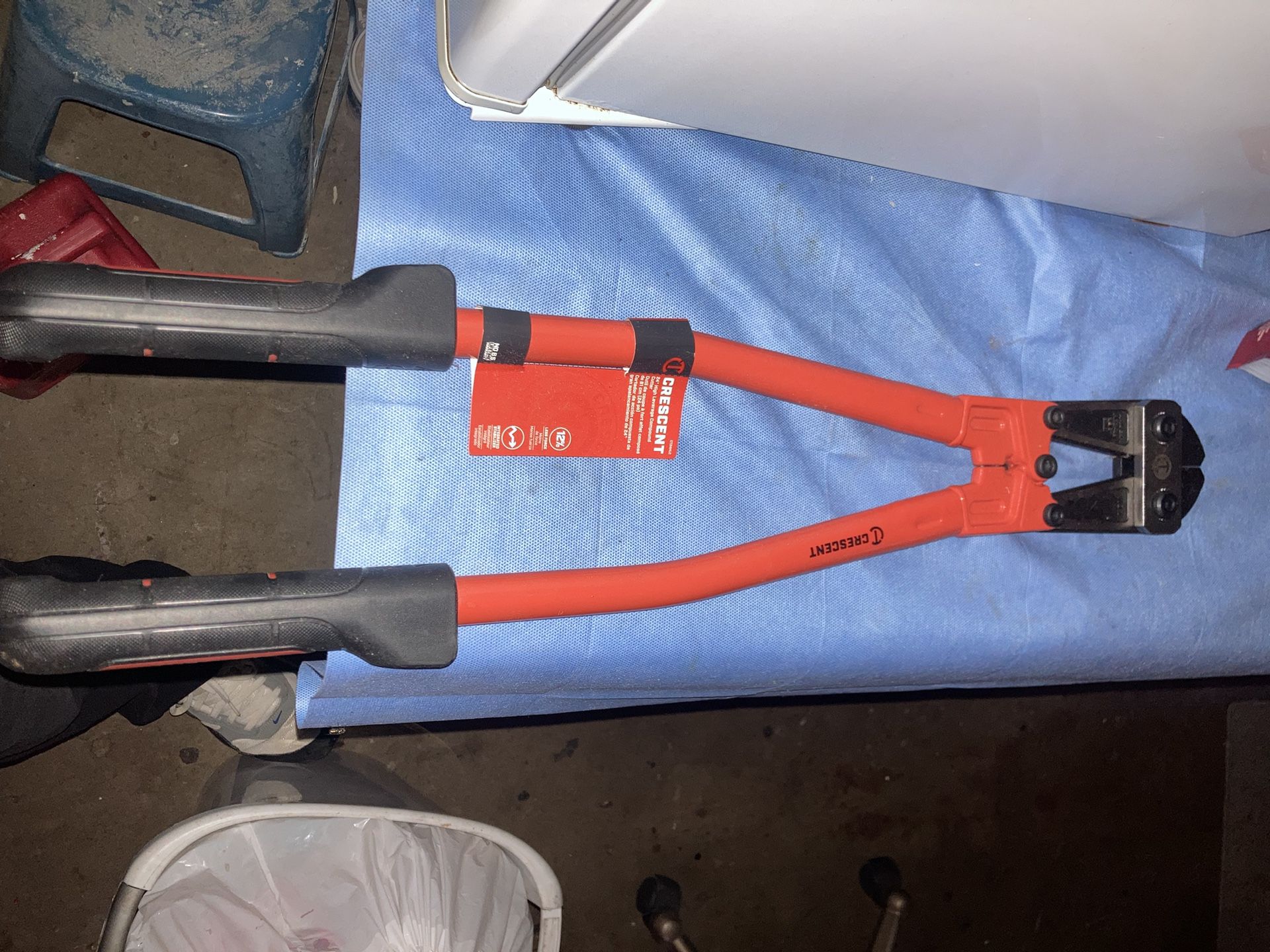 Crescent Bolt Cutter