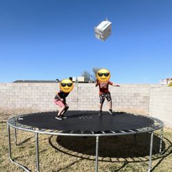 Trampoline 