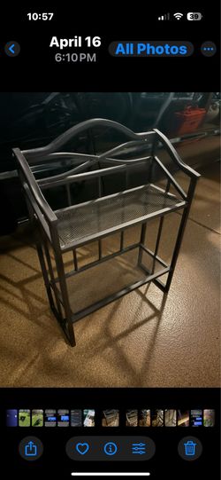 Metal wall shelf