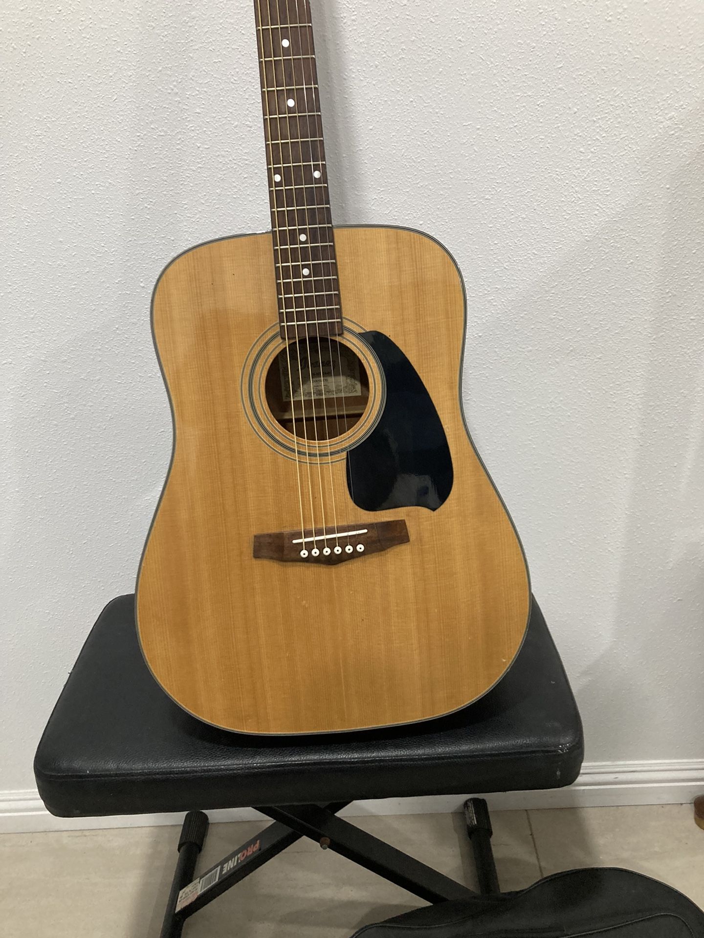 Ibanez Acoustic Guitar Excellent Condition $99