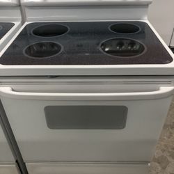 White Self Clean Glass Top Stove 