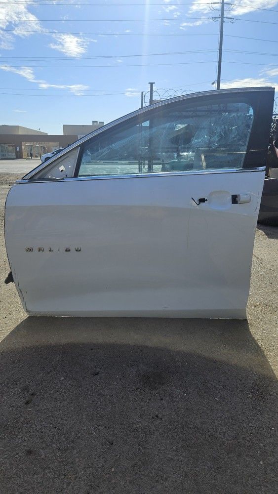 2016-2021 CHEVY MALIBU DRIVER SIDE DOOR DOOR