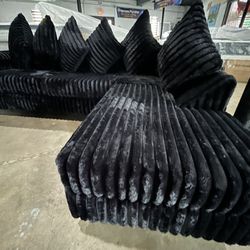 New L-shaped Black Corduroy Sectional - Financing Available! $10 Initial Payment!