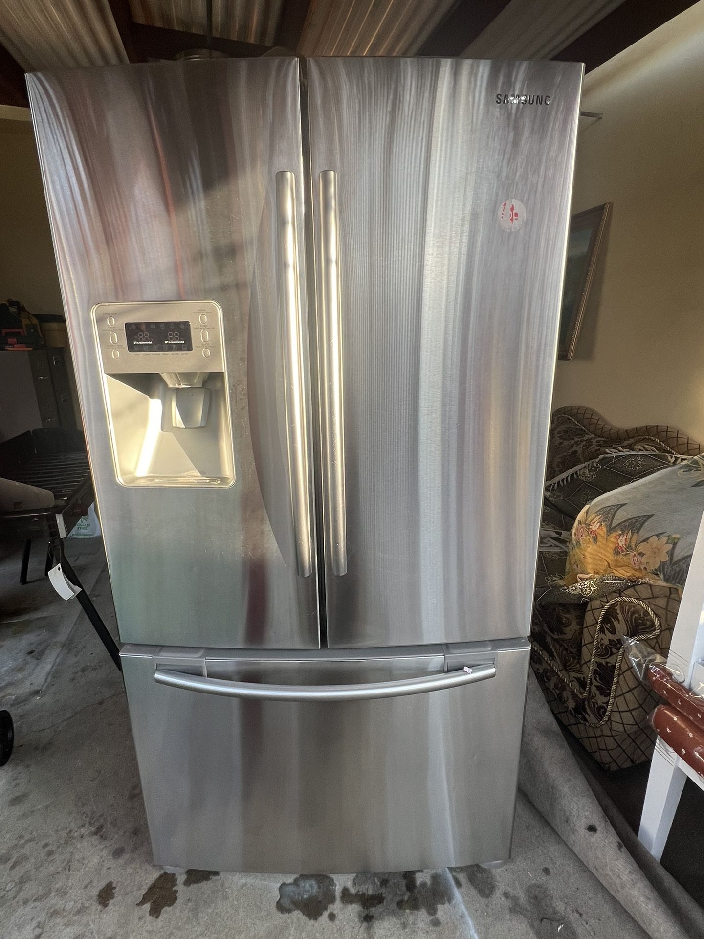 Samaung Refrigerator