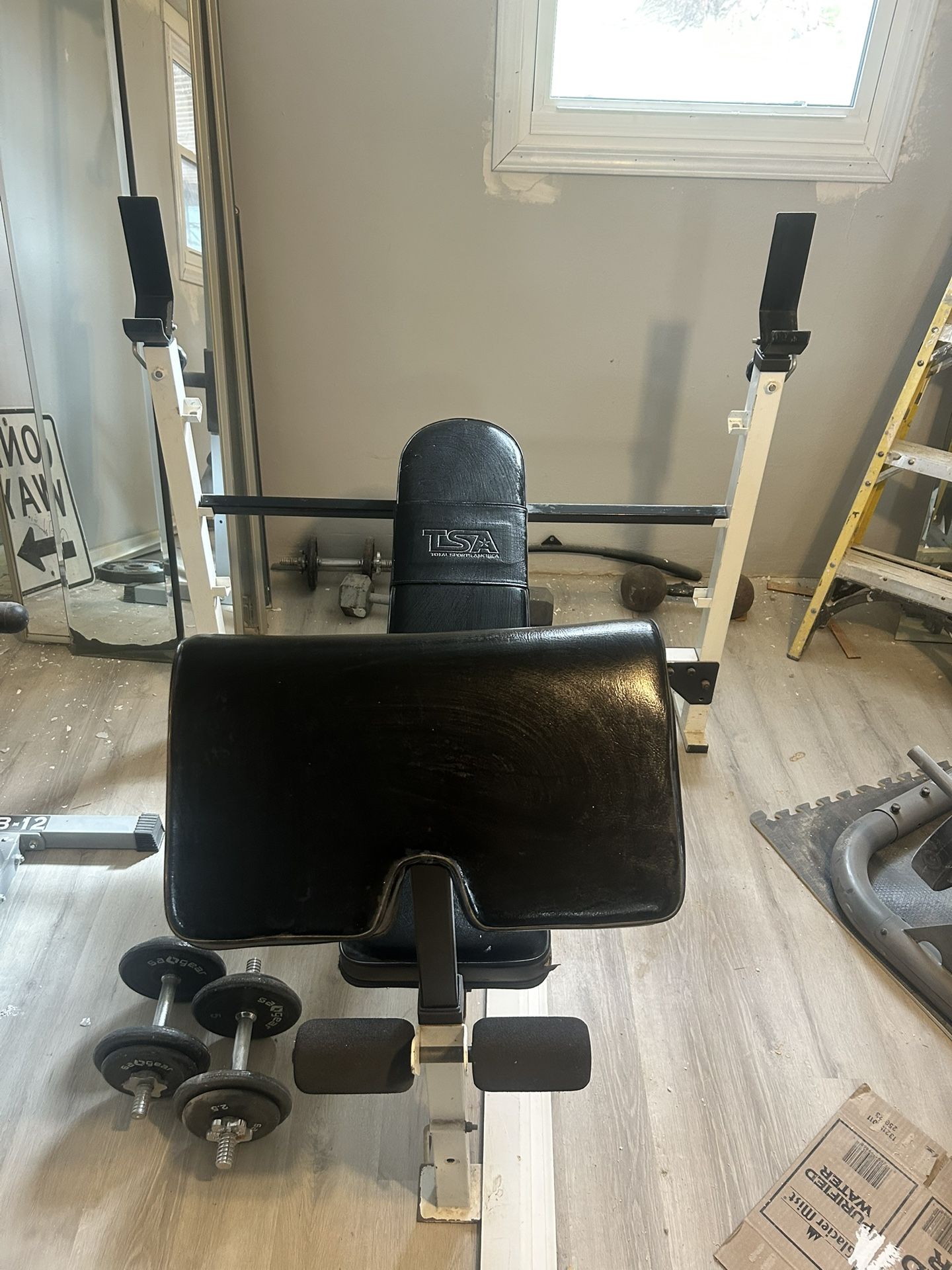 Weight Bench