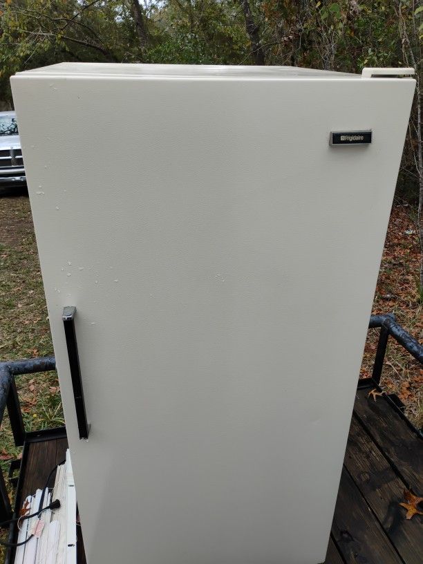 Frigidaire Upright Freezer