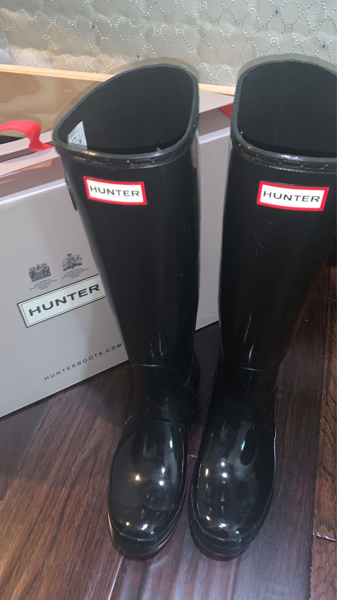 HUNTER rain boots women’s size 8