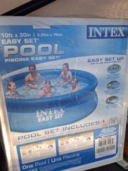 Inflatable pool