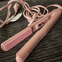 Iso Beauty Spectrum Pro Flat Iron Hair