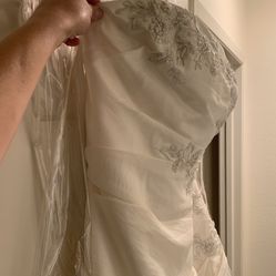 Brand New With Tags Da Vinci Wedding Dress Paid $900