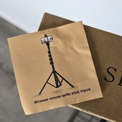 Selfie Stick Tripod