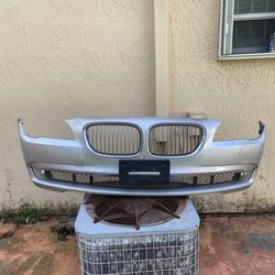 Complete front bumper 2009/2015 bmw 740 and 750