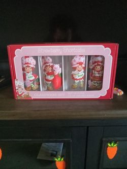 Strawberry Shortcake cups.