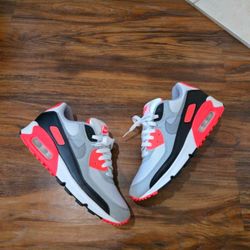 Nike Air Max 90 Infrared Size 10