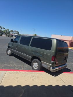 2003 Ford E-150