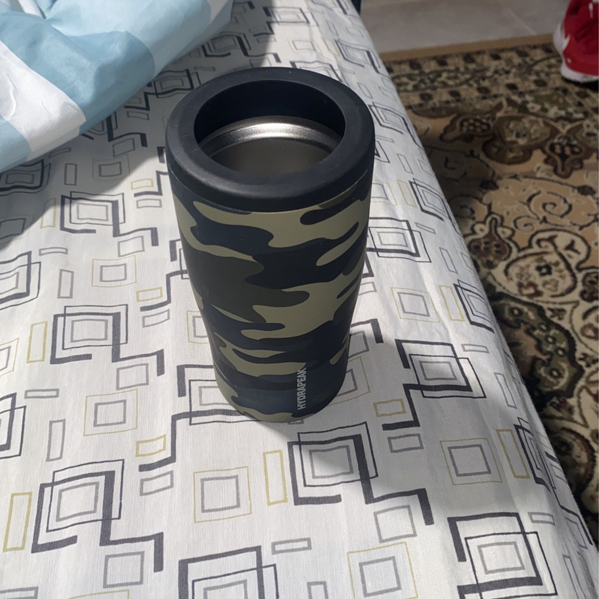 Hydrapeak 4-in-1 Insulated Bottle and Can Cooler - Fits 12 oz Slim Cans, Standard 12 oz Cans, and 12oz Beer Bottles | Stainless Steel Double Wall Vacu