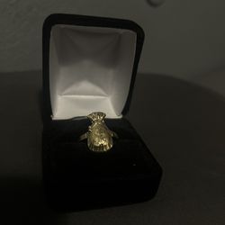 10k Gold Ring 