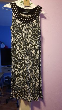 Ladies dress size m