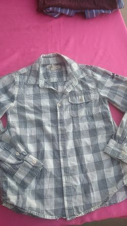 Boys shirt size 10/12