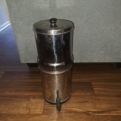 Berkey Water Travel Filtering Unit