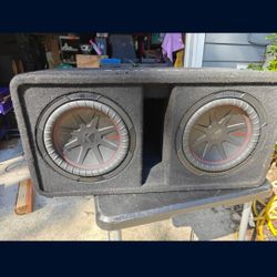 Kicker Comp R 10s In Kicker Ported Box