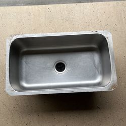 Kitchen Sink - Stainless Steel